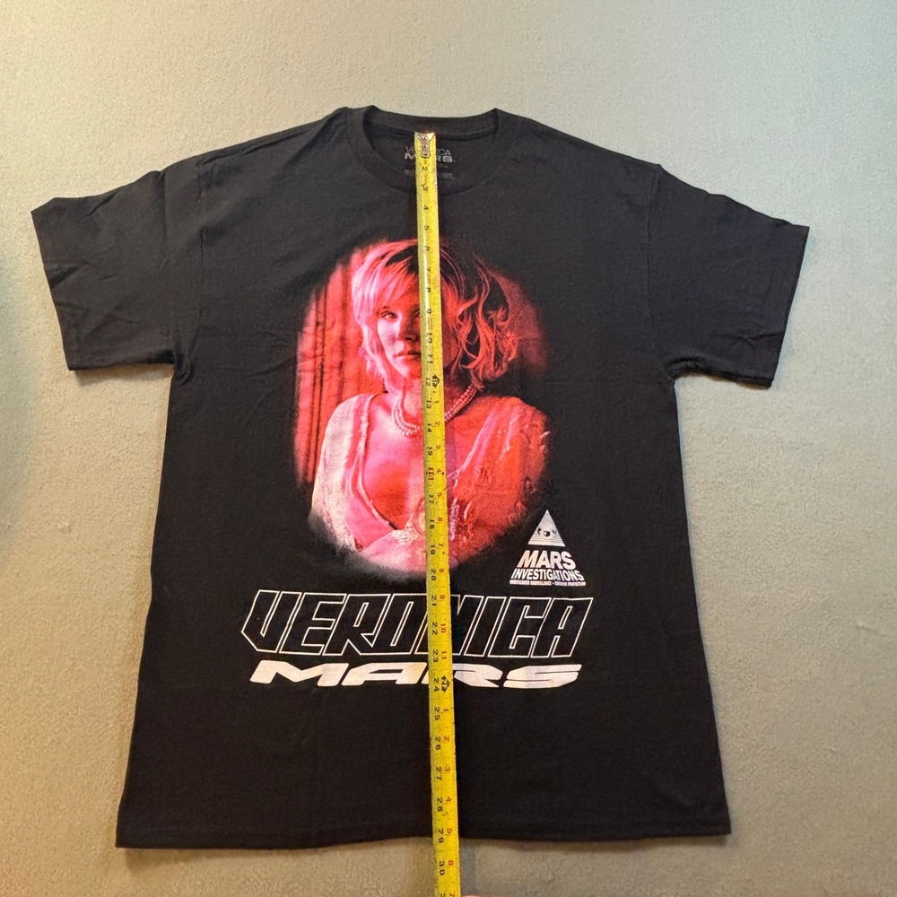 Veronica Mars Graphic T-Shirt L Black Kristen Bell Mars Investigations TV NWOT - Picture 3 of 6
